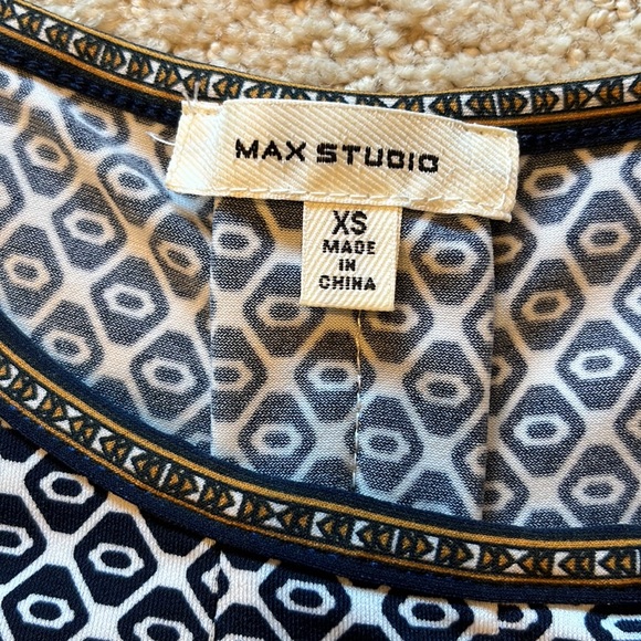 Max Studio Dress - Picture 2 of 5